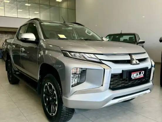 MITSUBISHI-L200 TRITON-2.4 16V TURBO DIESEL SPORT HPE CD 4P 4X4 AUTOMÁTICO MITSUBISHI-L200 TRITON-2024