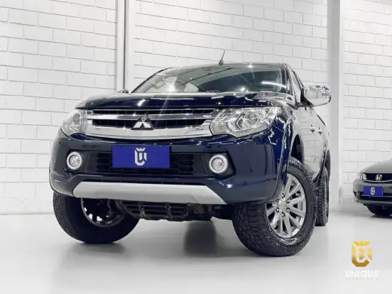 MITSUBISHI-L200 TRITON-2.4 16V TURBO DIESEL SPORT HPE CD 4P 4X4 AUTOMÁTICO MITSUBISHI-L200 TRITON-2018