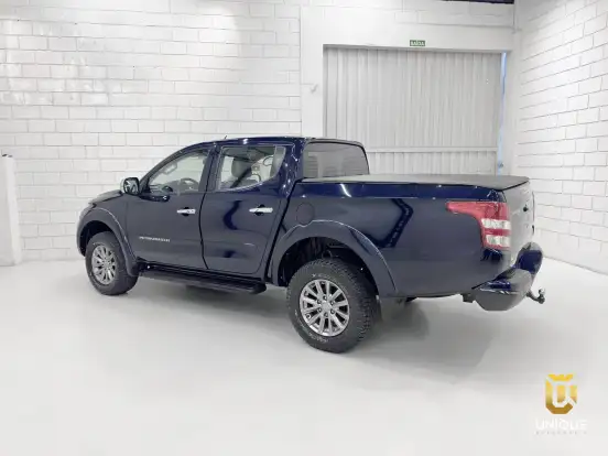 MITSUBISHI-L200 TRITON-2018