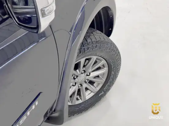 MITSUBISHI-L200 TRITON-2018