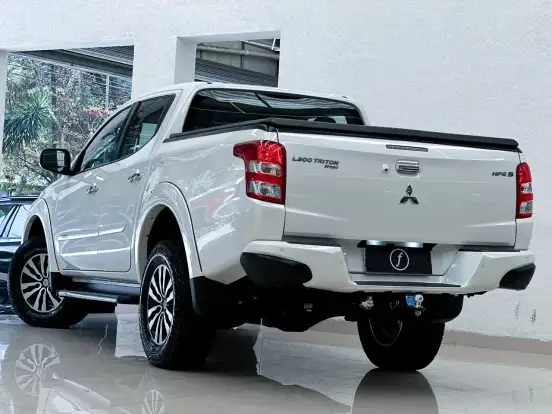 MITSUBISHI-L200 TRITON-2018