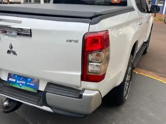 MITSUBISHI-L200 TRITON-2.4 16V TURBO DIESEL SPORT HPE-S CD 4P 4X4 AUTOMÁTICO MITSUBISHI-L200 TRITON-2021