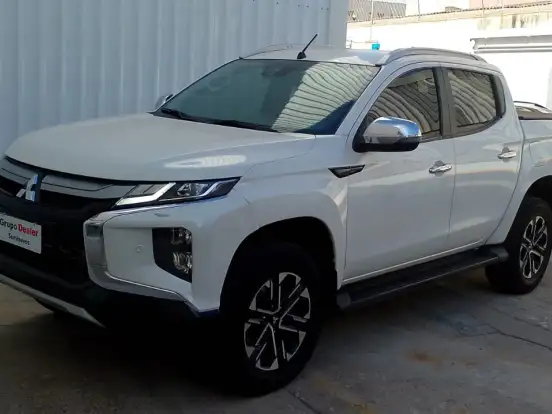 MITSUBISHI-L200 TRITON-2.4 16V TURBO DIESEL SPORT HPE-S CD 4P 4X4 AUTOMÁTICO MITSUBISHI-L200 TRITON-2023