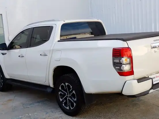 MITSUBISHI-L200 TRITON-2.4 16V TURBO DIESEL SPORT HPE-S CD 4P 4X4 AUTOMÁTICO MITSUBISHI-L200 TRITON-2023