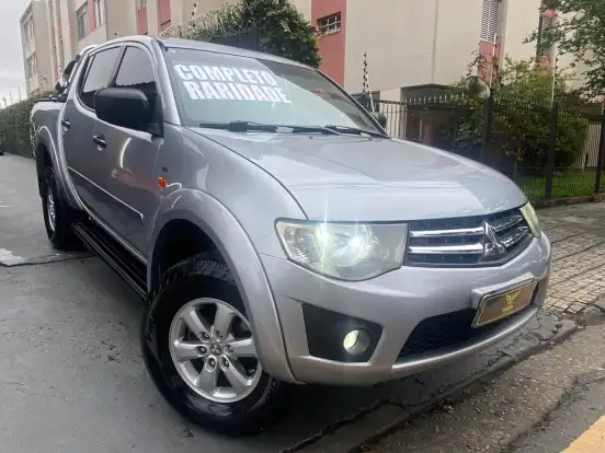 MITSUBISHI-L200 TRITON-2015