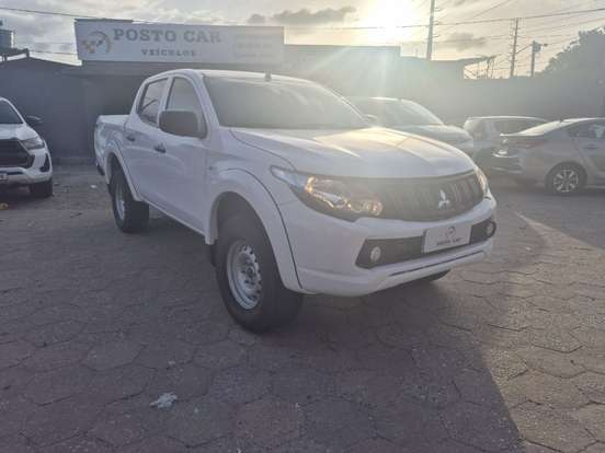 MITSUBISHI-L200 TRITON-2.4 16V TURBO DIESEL GL CD 4X4 MANUAL MITSUBISHI-L200 TRITON-2023