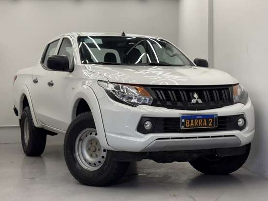 MITSUBISHI-L200 TRITON-2.4 16V TURBO DIESEL GL CD 4X4 MANUAL MITSUBISHI-L200 TRITON-2024