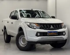 MITSUBISHI L200 TRITON 2.4 16V TURBO DIESEL GL CD 4X4 MANUAL MITSUBISHI L200 TRITON 2.4 16V TURBO DIESEL GL CD 4X4 MANUAL