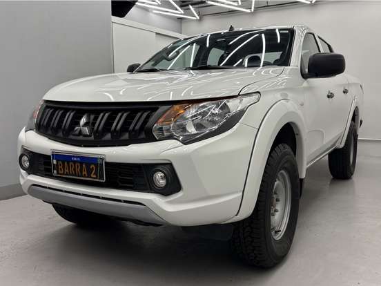 MITSUBISHI-L200 TRITON-2024