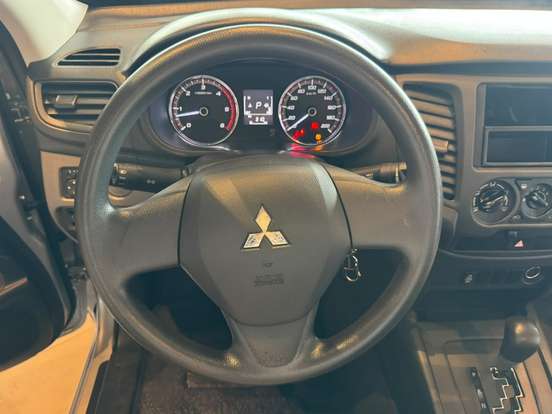 MITSUBISHI-L200 TRITON-2.4 16V TURBO DIESEL SPORT GLS CD 4P 4X4 AUTOMÁTICO MITSUBISHI-L200 TRITON-2022