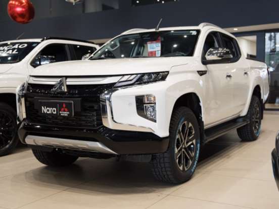 MITSUBISHI-L200 TRITON-2.4 16V TURBO DIESEL SPORT HPE-S CD 4P 4X4 AUTOMÁTICO MITSUBISHI-L200 TRITON-2023