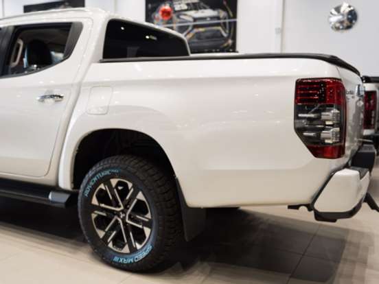 MITSUBISHI-L200 TRITON-2.4 16V TURBO DIESEL SPORT HPE-S CD 4P 4X4 AUTOMÁTICO MITSUBISHI-L200 TRITON-2023