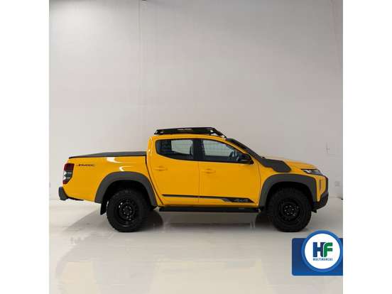 MITSUBISHI-L200 TRITON-2024