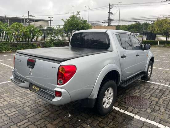 MITSUBISHI-L200 TRITON-2015