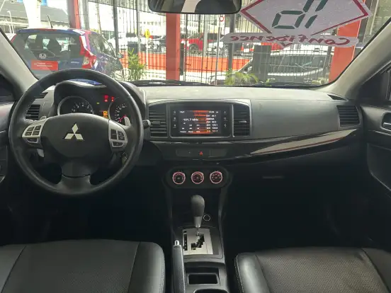 MITSUBISHI-LANCER-2015