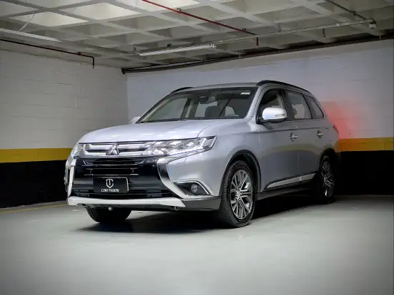 MITSUBISHI-OUTLANDER-2.2 4X4 16V DIESEL 4P AUTOMÁTICO MITSUBISHI-OUTLANDER-2016