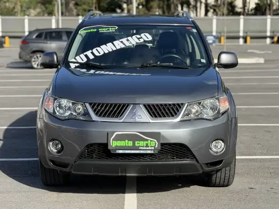 MITSUBISHI-OUTLANDER-2009