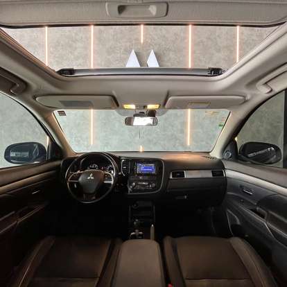 MITSUBISHI-OUTLANDER-2.0 16V GASOLINA 4P AUTOMÁTICO MITSUBISHI-OUTLANDER-2014