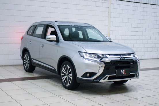 MITSUBISHI-OUTLANDER-2.0 MIVEC GASOLINA HPE AUTOMÁTICO MITSUBISHI-OUTLANDER-2018