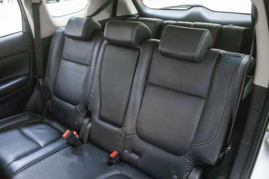 MITSUBISHI-OUTLANDER-2.0 MIVEC GASOLINA HPE AUTOMÁTICO MITSUBISHI-OUTLANDER-2018