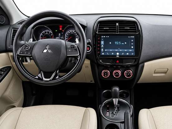 MITSUBISHI-OUTLANDER-2.0 MIVEC GASOLINA HPE AUTOMÁTICO MITSUBISHI-OUTLANDER-2021