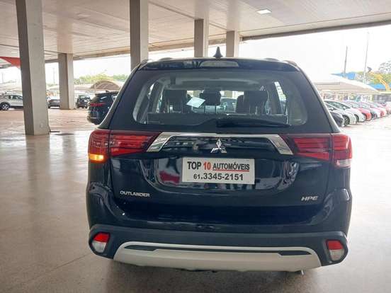 MITSUBISHI-OUTLANDER-2.0 MIVEC GASOLINA HPE AUTOMÁTICO MITSUBISHI-OUTLANDER-2019