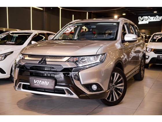 MITSUBISHI OUTLANDER 2.0 MIVEC GASOLINA HPE AUTOMÁTICO
