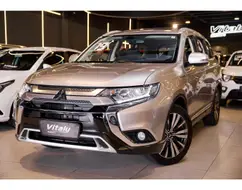MITSUBISHI OUTLANDER 2.0 MIVEC GASOLINA HPE AUTOMÁTICO MITSUBISHI OUTLANDER 2.0 MIVEC GASOLINA HPE AUTOMÁTICO
