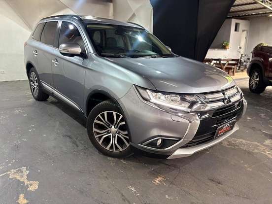 MITSUBISHI-OUTLANDER-2016
