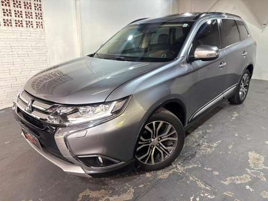 MITSUBISHI-OUTLANDER-2.2 4X4 16V DIESEL 4P AUTOMÁTICO MITSUBISHI-OUTLANDER-2016