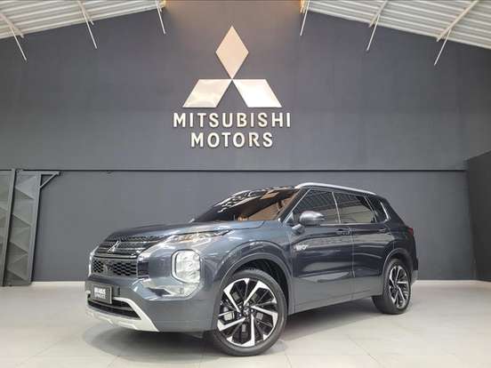 MITSUBISHI-OUTLANDER-2.4 PHEV SIGNATURE S-AWC DHT MITSUBISHI-OUTLANDER-2025
