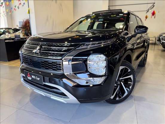 MITSUBISHI-OUTLANDER-2025