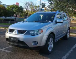 MITSUBISHI OUTLANDER 3.0 4X4 V6 24V GASOLINA 4P AUTOMÁTICO MITSUBISHI OUTLANDER 3.0 4X4 V6 24V GASOLINA 4P AUTOMÁTICO