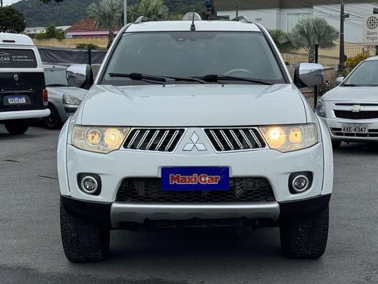 MITSUBISHI-PAJERO DAKAR-2013