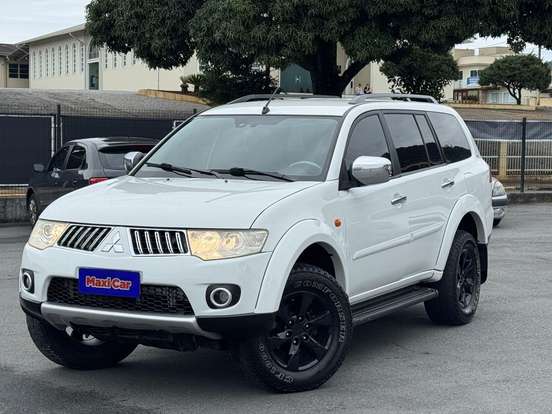 MITSUBISHI-PAJERO DAKAR-2013