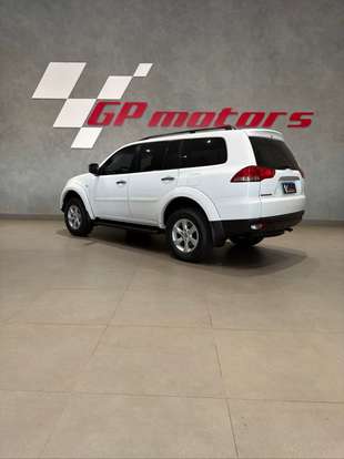 MITSUBISHI-PAJERO DAKAR-2015