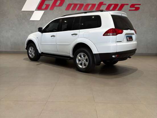 MITSUBISHI-PAJERO DAKAR-3.2 4X4 16V TURBO INTERCOOLER DIESEL 4P AUTOMÁTICO MITSUBISHI-PAJERO DAKAR-2015