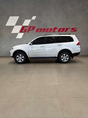 MITSUBISHI-PAJERO DAKAR-2015