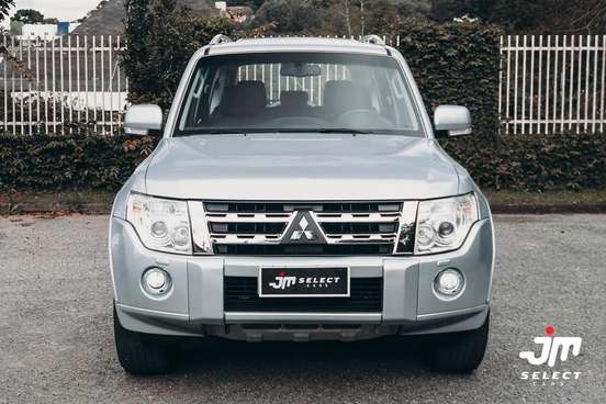 MITSUBISHI-PAJERO FULL-2010