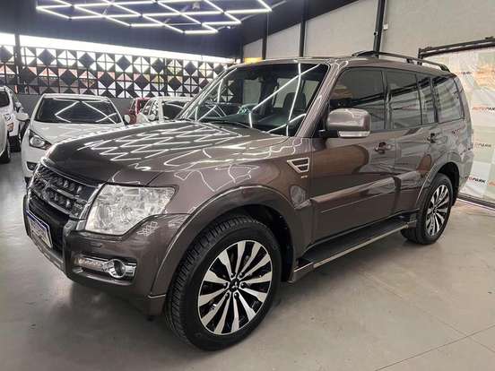MITSUBISHI-PAJERO FULL-3.2 HPE 4X4 16V TURBO INTERCOOLER DIESEL 4P AUTOMÁTICO MITSUBISHI-PAJERO FULL-2015