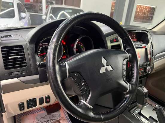 MITSUBISHI-PAJERO FULL-3.2 HPE 4X4 16V TURBO INTERCOOLER DIESEL 4P AUTOMÁTICO MITSUBISHI-PAJERO FULL-2015