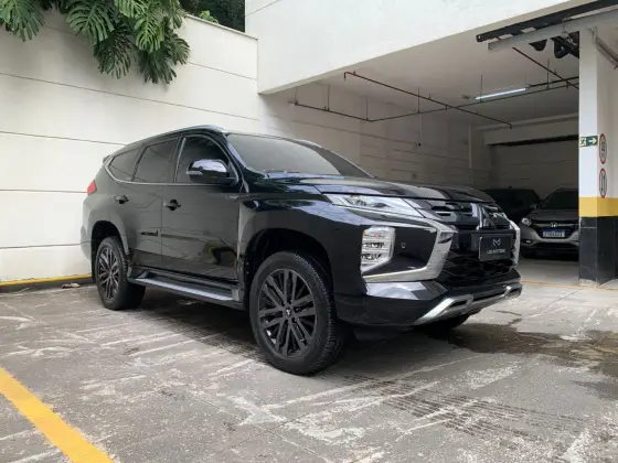 MITSUBISHI PAJERO SPORT 2.4 16V MIVEC TURBO DIESEL LEGEND AWD AUTOMÁTICO