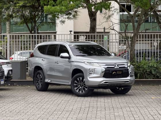 MITSUBISHI PAJERO SPORT 2.4 16V MIVEC TURBO DIESEL HPE-S AWD AUTOMÁTICO