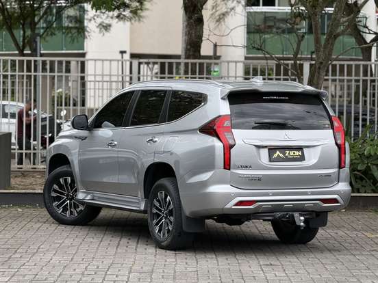 MITSUBISHI-PAJERO SPORT-2023