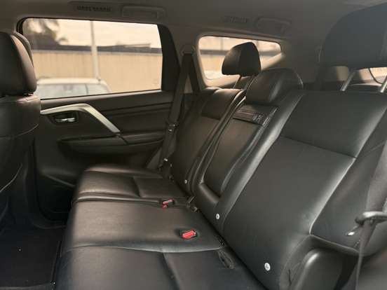 MITSUBISHI-PAJERO SPORT-2023