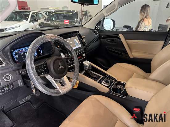 MITSUBISHI-PAJERO SPORT-2024