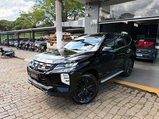 MITSUBISHI-PAJERO SPORT-2.4 16V MIVEC TURBO DIESEL LEGEND BLACK AWD AUTOMÁTICO MITSUBISHI-PAJERO SPORT-2024