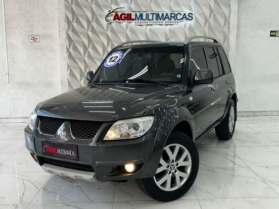 MITSUBISHI-PAJERO TR4-2012