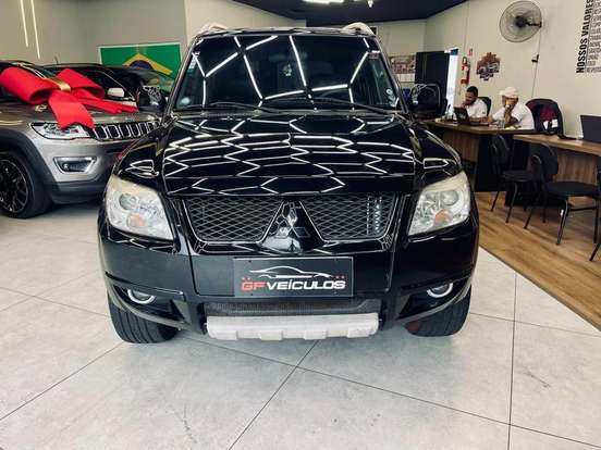 MITSUBISHI-PAJERO TR4-2009