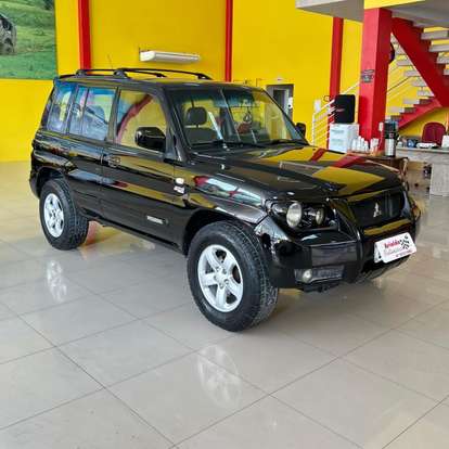 MITSUBISHI-PAJERO TR4-2.0 LONG RANGE 16V 4X4 GASOLINA 4P AUTOMÁTICO MITSUBISHI-PAJERO TR4-2006